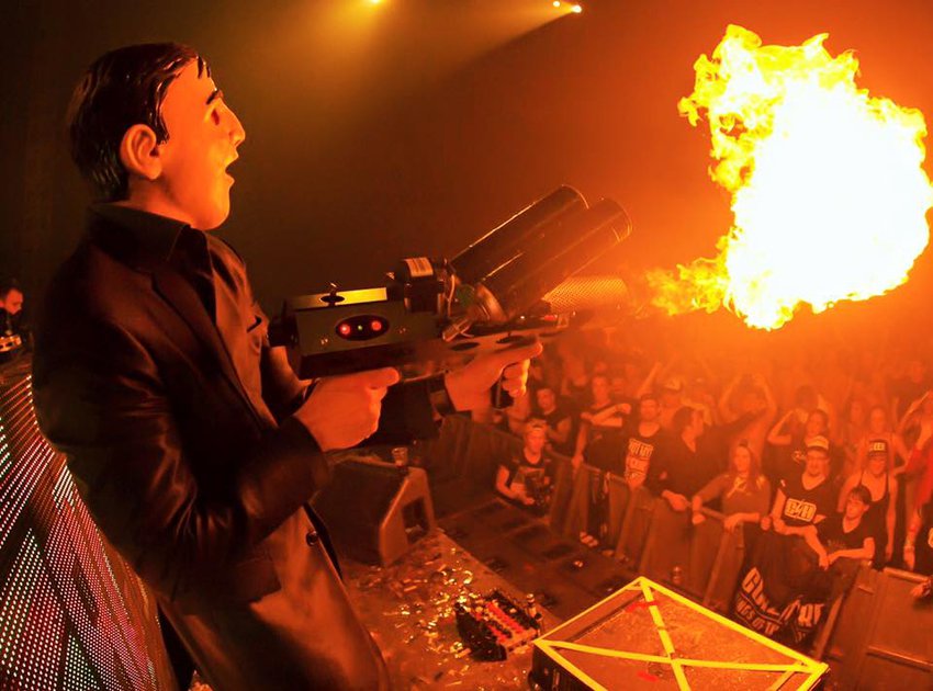 Flame gun
